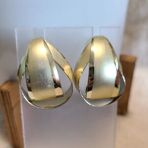 Unbranded Elegant Gold‎ and Silver Hoop Earrings Vintage Ladies Fashion Costume